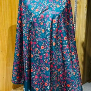 Ladies shawls - green colour - Image 2